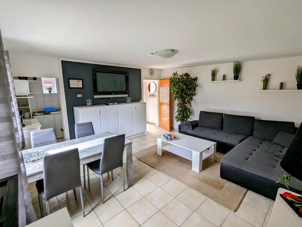 Fewo24-Prasdorf Apartment Ngoại thất bức ảnh